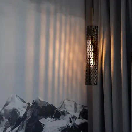 Hotel Zleep Lausanne-chavannes 3*