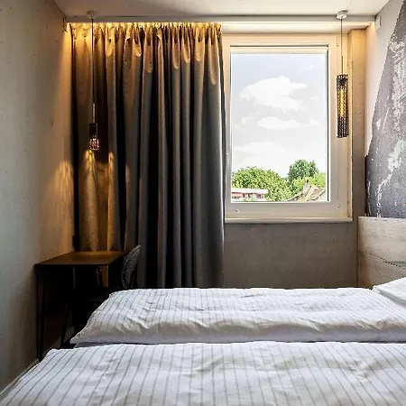 Zleep Lausanne-chavannes 3*
