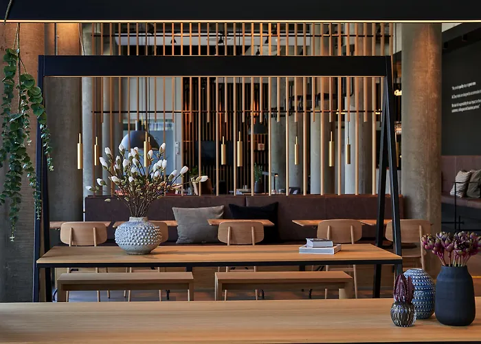 Hotel Zleep Lausanne-chavannes 3*